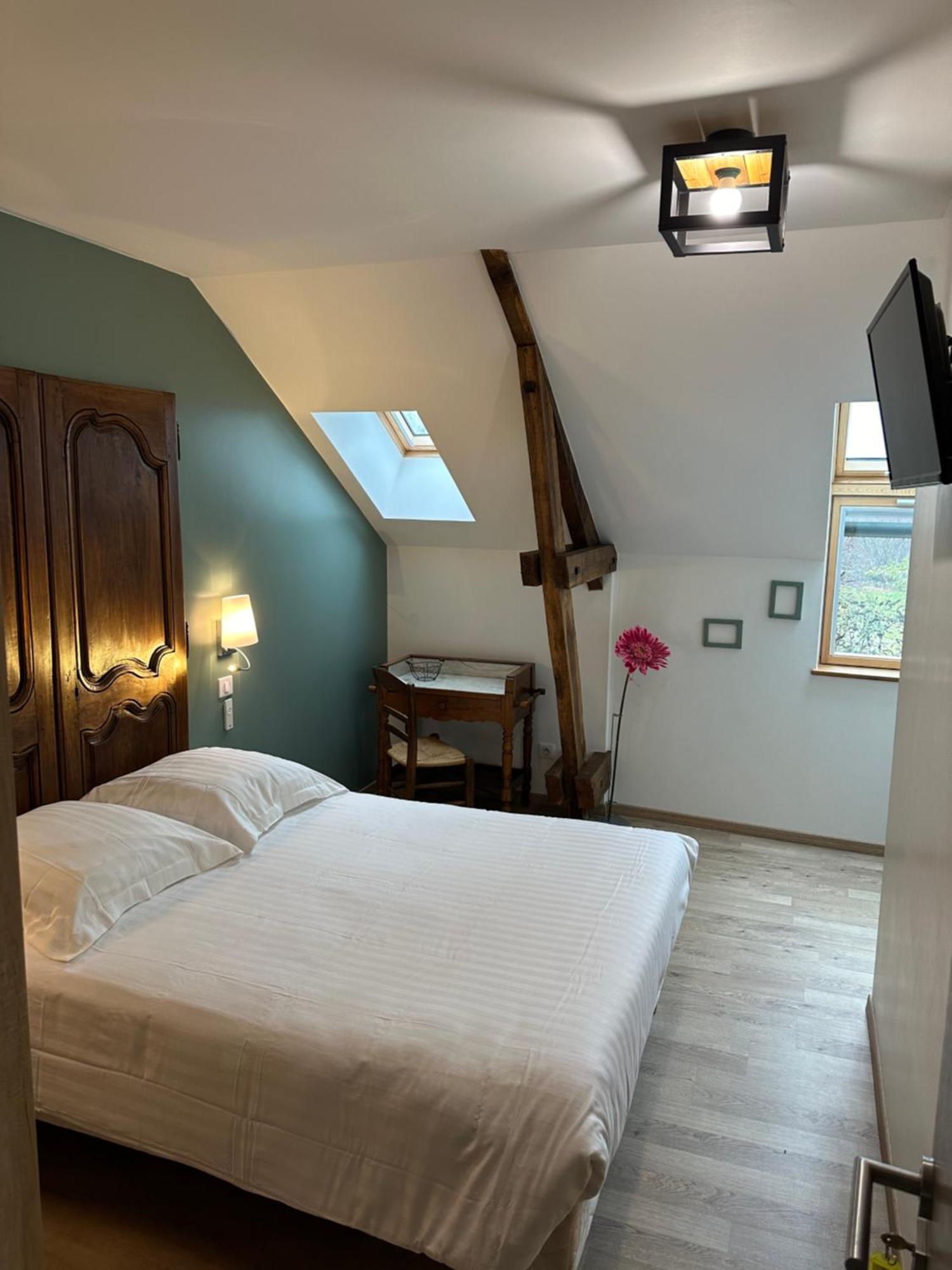 Bed and Breakfast La Ferme De Maraval Cenac-et-Saint-Julien Екстер'єр фото