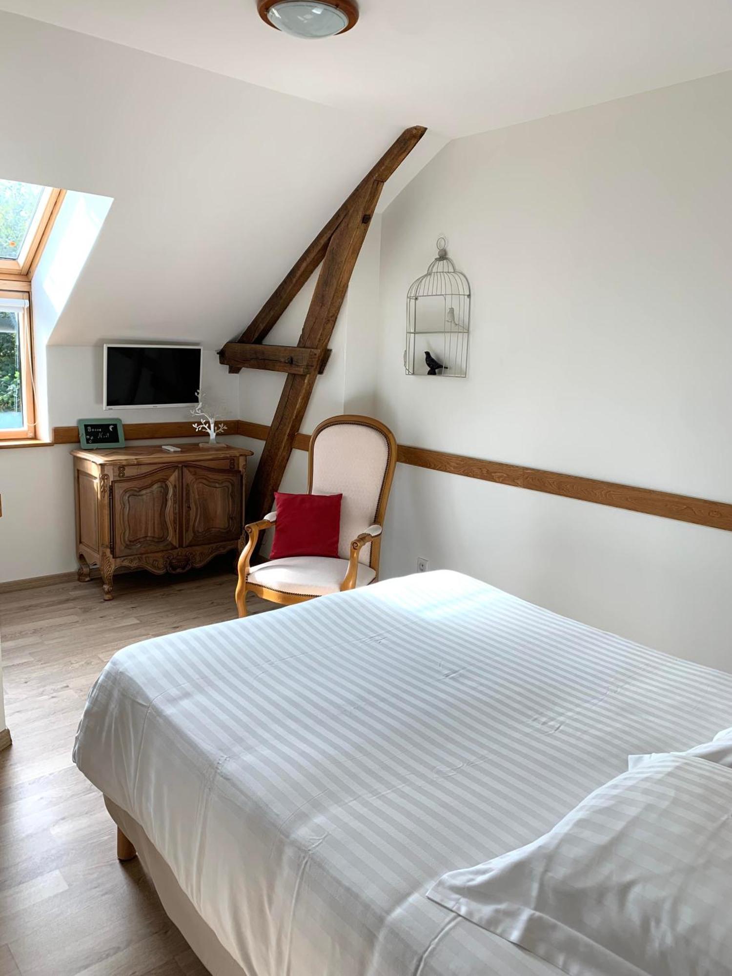 Bed and Breakfast La Ferme De Maraval Cenac-et-Saint-Julien Екстер'єр фото